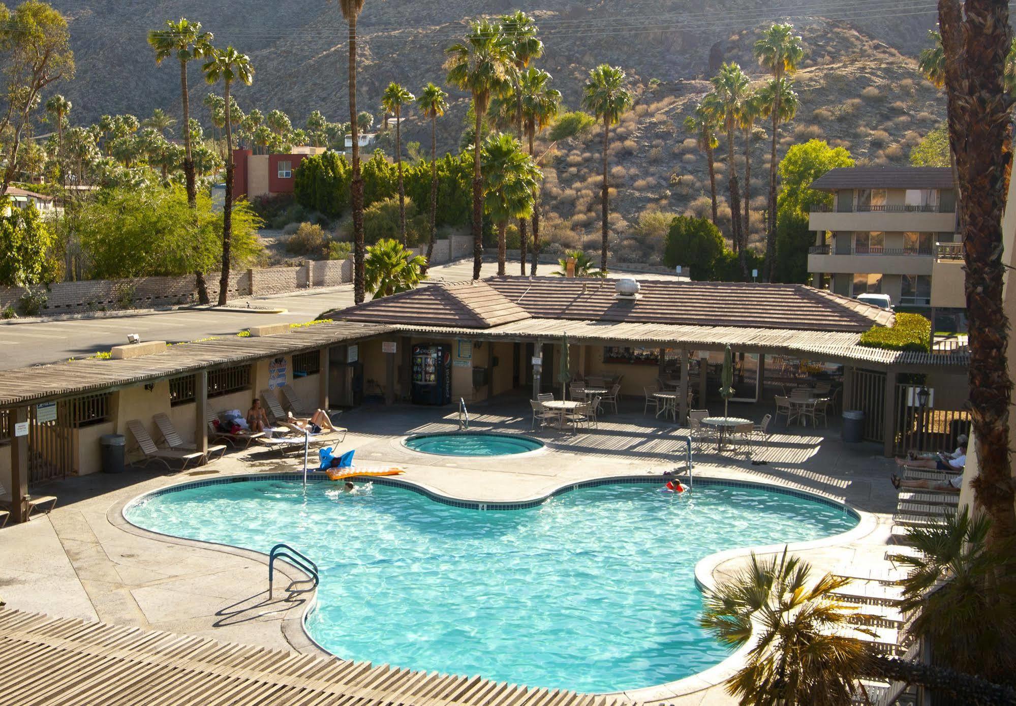 Vagabond Motor - Palm Springs