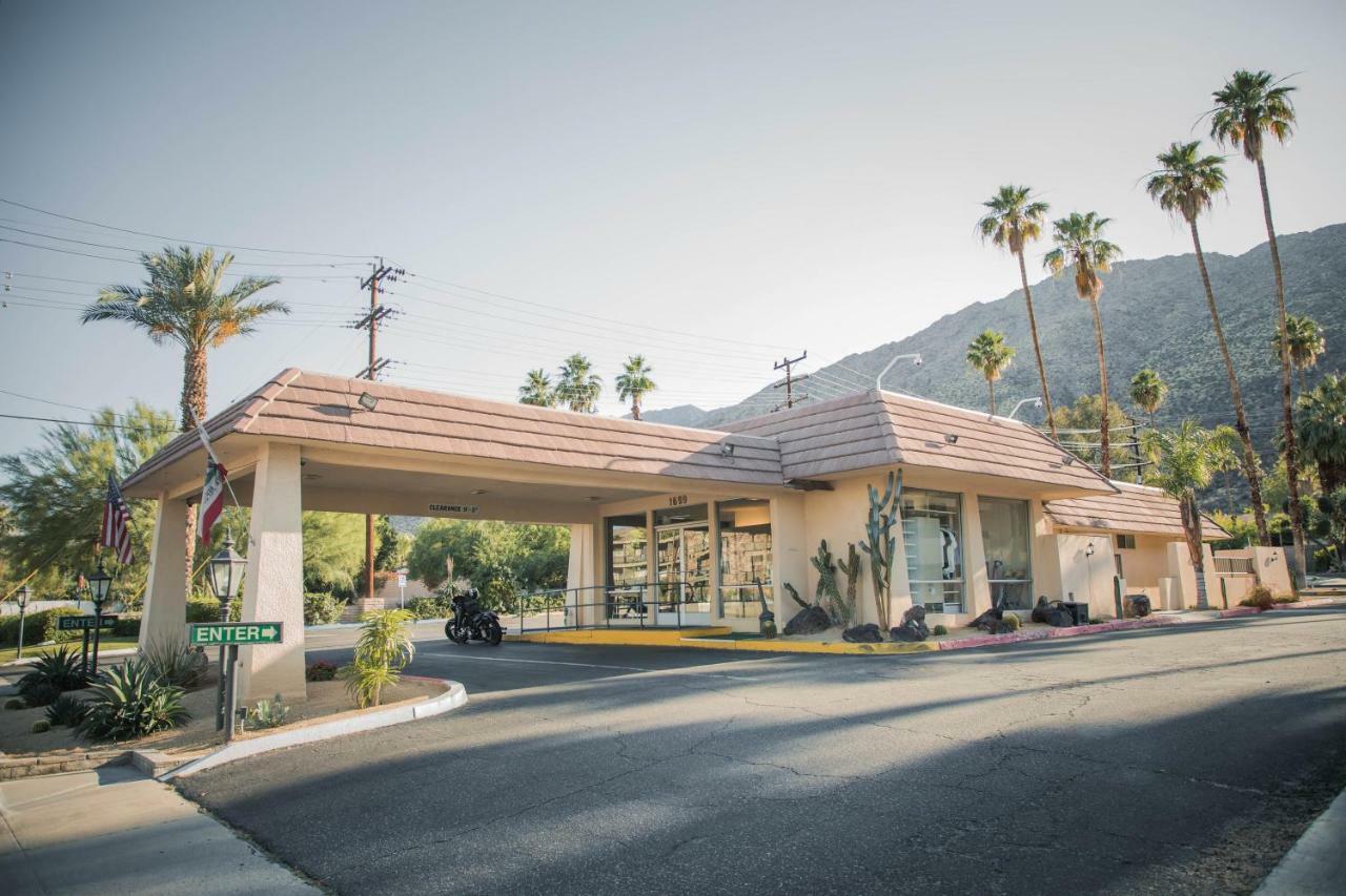 Vagabond Motor - Palm Springs